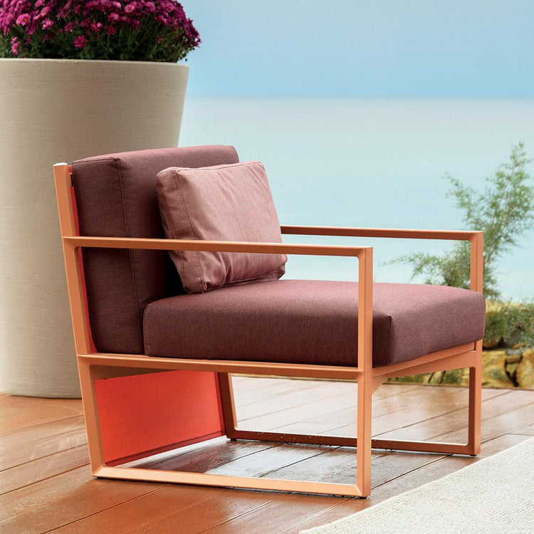 10DEKA Lounge Chairs - Ora Lounge Chair