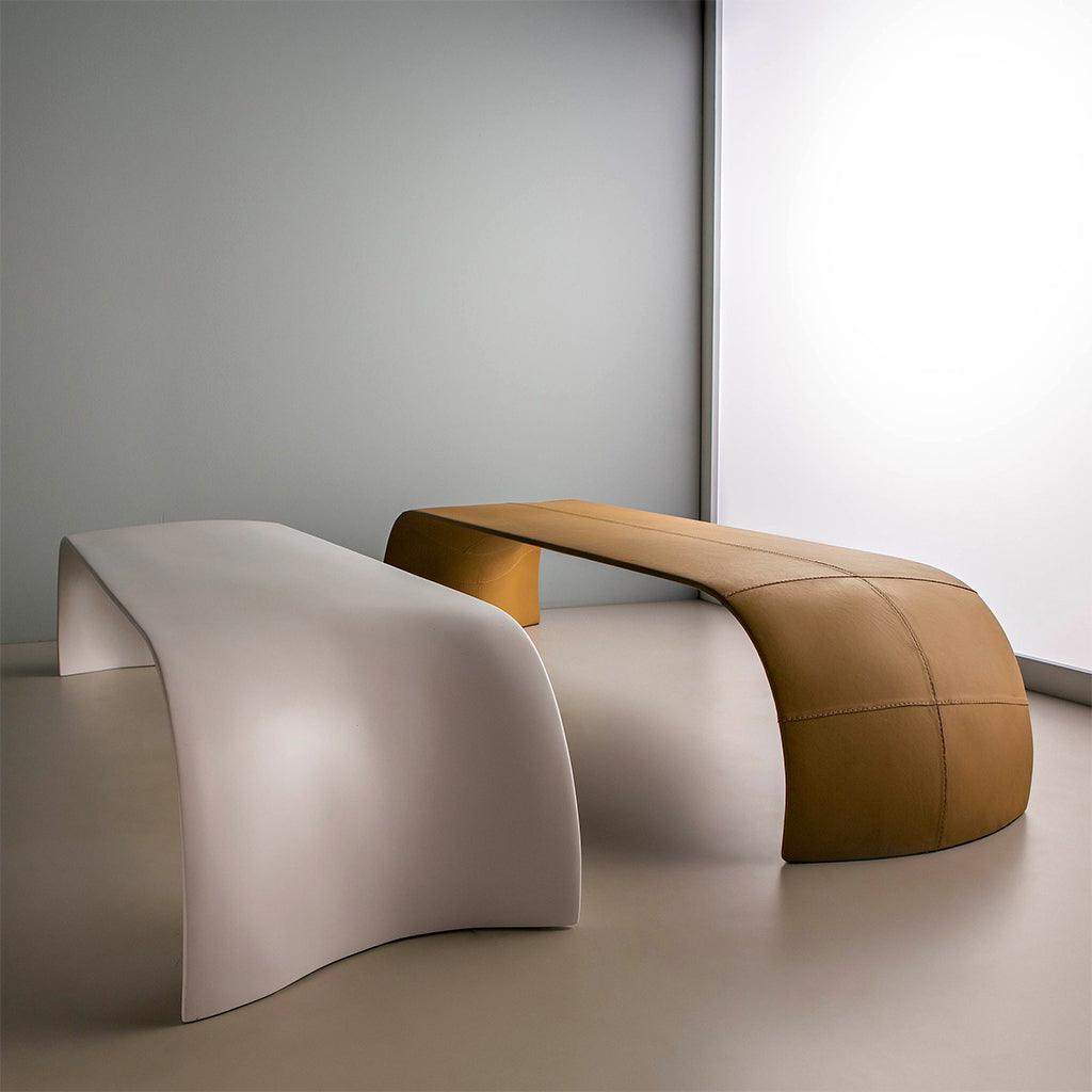 Allred-Contract-Indoor-Benches--Doimo-Chaise-041-Zaha