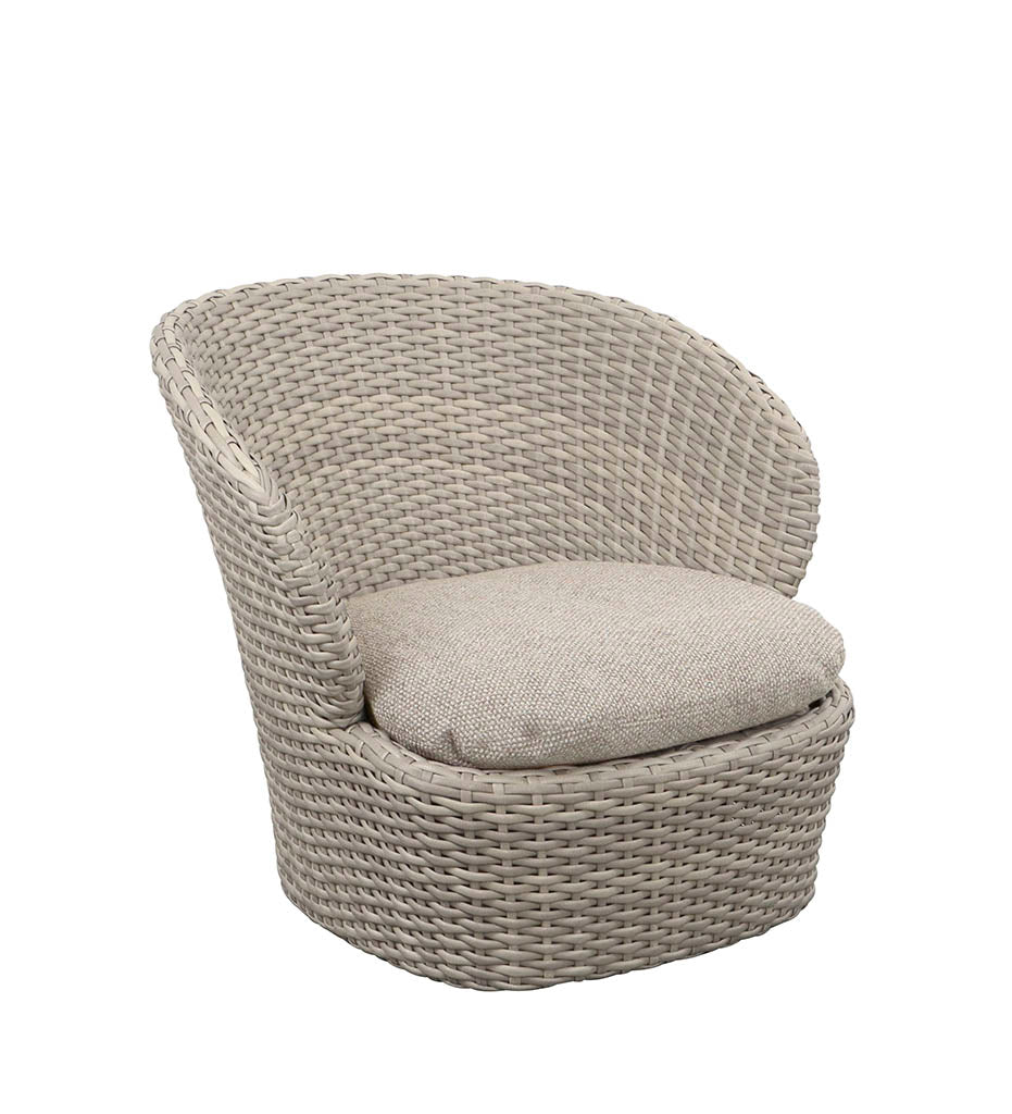 Coast Lounge Chair w/ Swivel