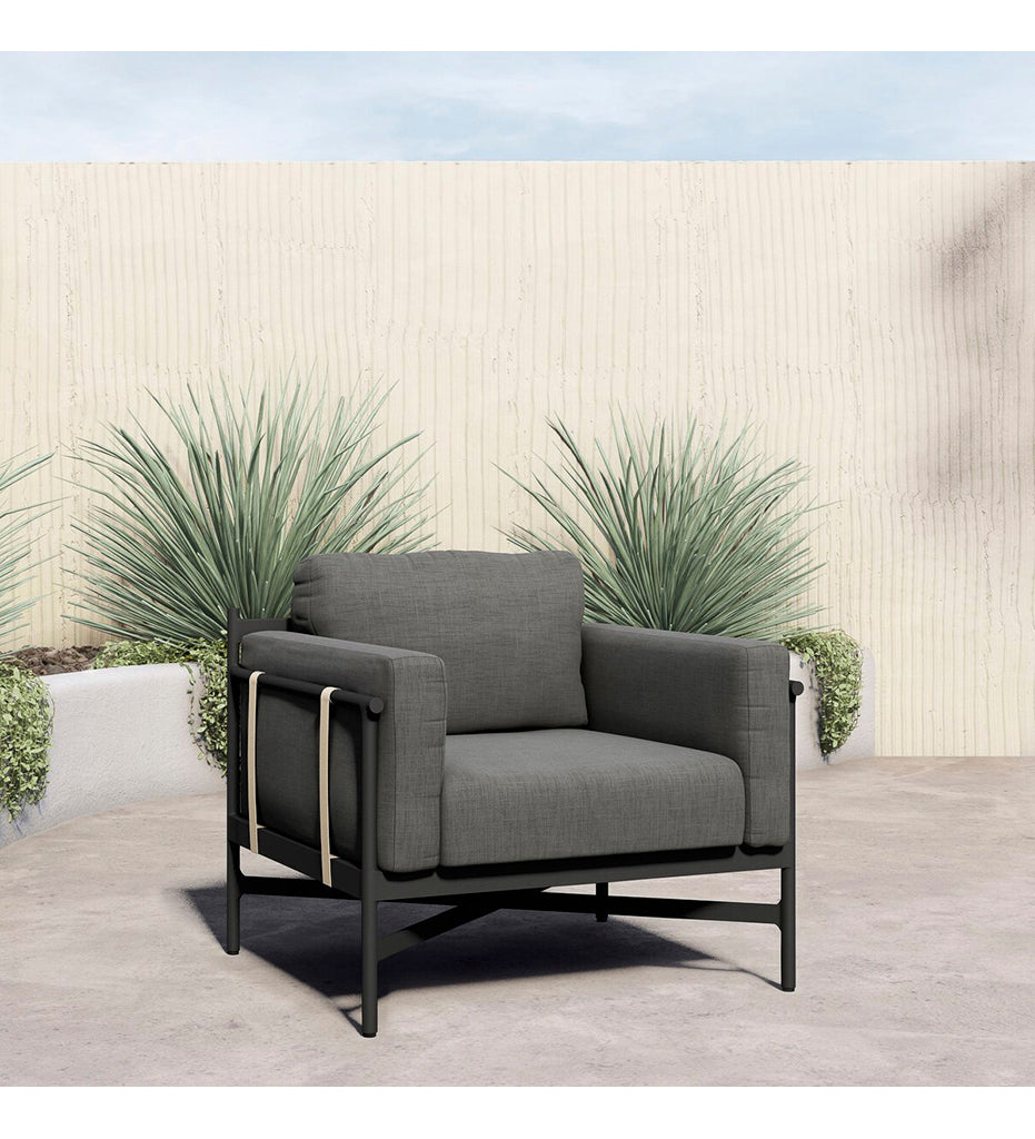 Hearst Outdoor Lounge Chair