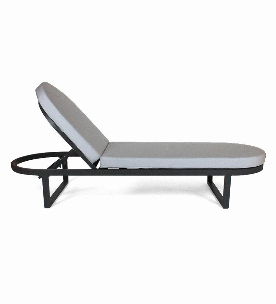 Allred Collaborative - Almeco - Surf Sunlounger - - Surf Sunlounger - - 300317900-RAL9016T