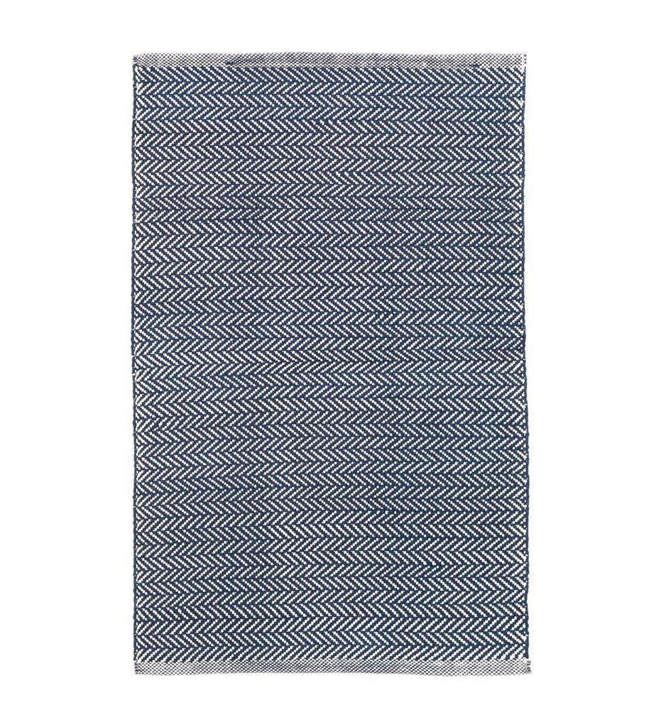 Allred Collaborative - Dash and Albert - Herringbone Indigo/White Indoor/Outdoor Rug - Herringbone Indigo/White Indoor/Outdoor Rug - DA285-23