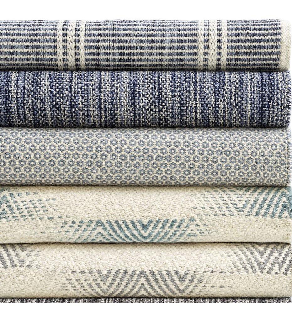 Allred Collaborative - Dash and Albert - Honeycomb French Blue / Ivory Woven Wool Rug - Honeycomb French Blue / Ivory Woven Wool Rug - RDA446-23