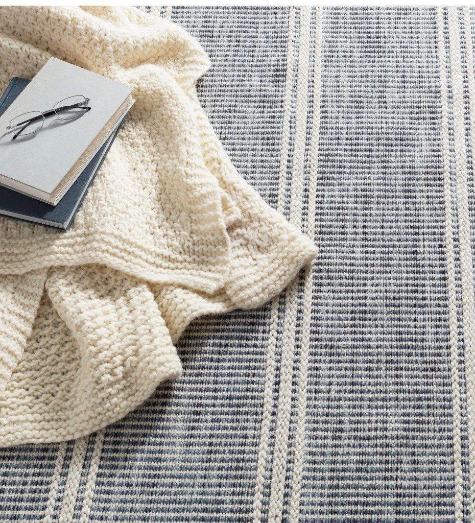 Allred Collaborative - Dash and Albert - Malta Blue Woven Wool Rug - Malta Blue Woven Wool Rug - DA1026-23