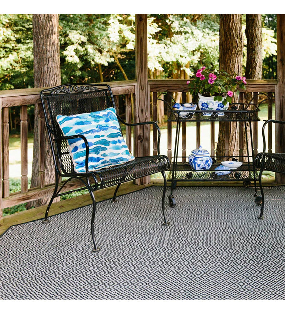 Allred Collaborative - Fibreworks - Etna - Alexandria Ebony Indoor/Outdoor Rug - Etna - Alexandria Ebony Indoor/Outdoor Rug - 0054-268