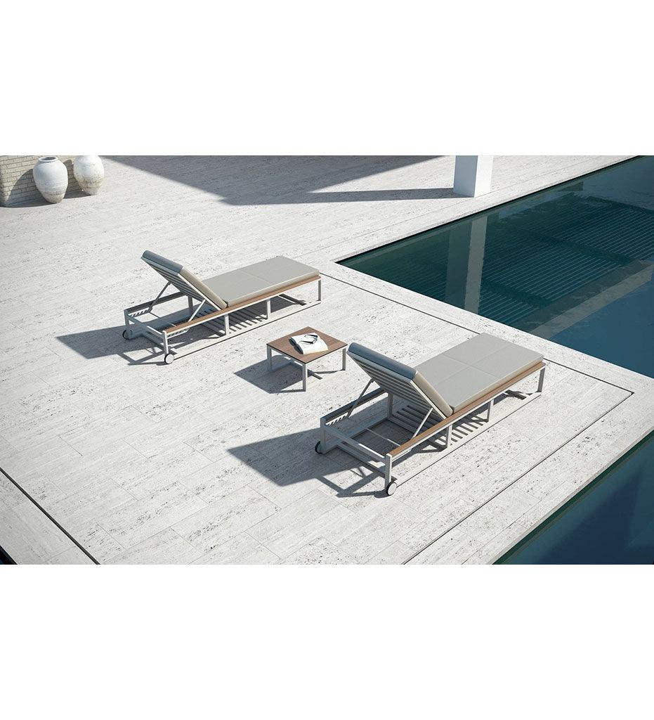 Allred Collaborative - 10DEKA - Daytona Sunlounger With Ext Wheels - - Daytona Sunlounger With Ext Wheels - - 300150301-LGR